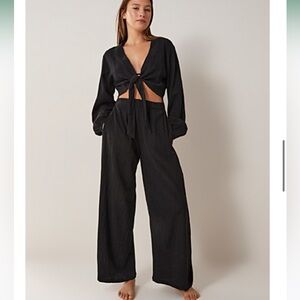 Simons Crinkle Linen/Cotton Wide Leg  Slit Black Pants